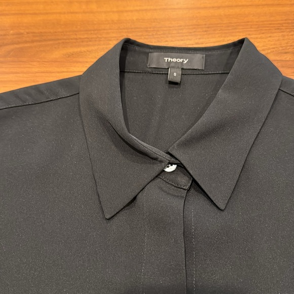 Theory silk sleeveless blouse - Picture 3 of 6